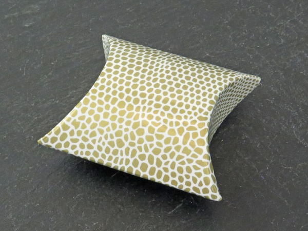 Pillow Box ~ Gold Lizard Skin ~ 6cm x 4cm