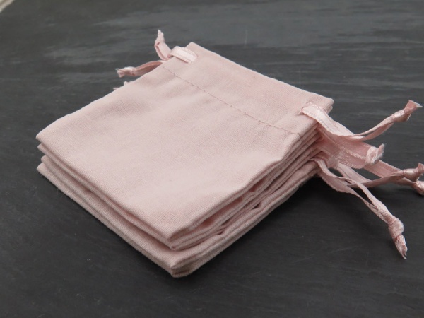 Cotton Drawstring Bag 7cm x 7cm ~ Antique Pink
