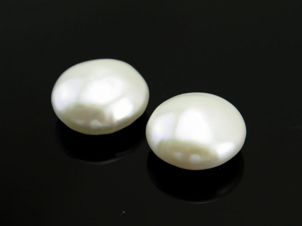 Freshwater Pearl Coin 13-14mm ~ Undrilled ~ PAIR
