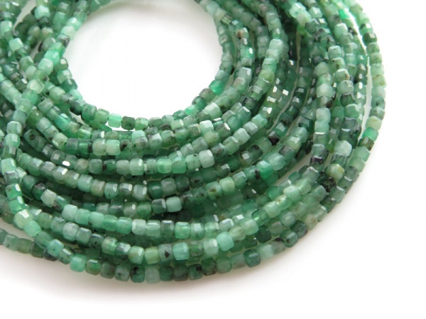 Emerald Shaded Faceted Cube Beads 2mm ~ 15.5'' Strand