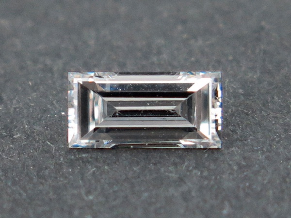 Lab Grown White Diamond Faceted Baguette 5mm x 2.5mm