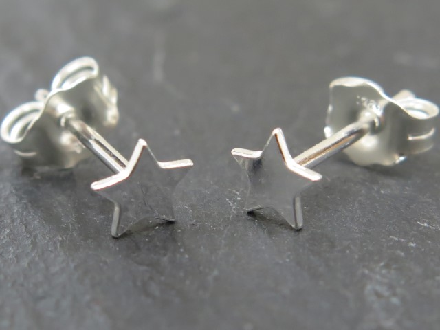 Sterling Silver Star Ear Studs ~ PAIR