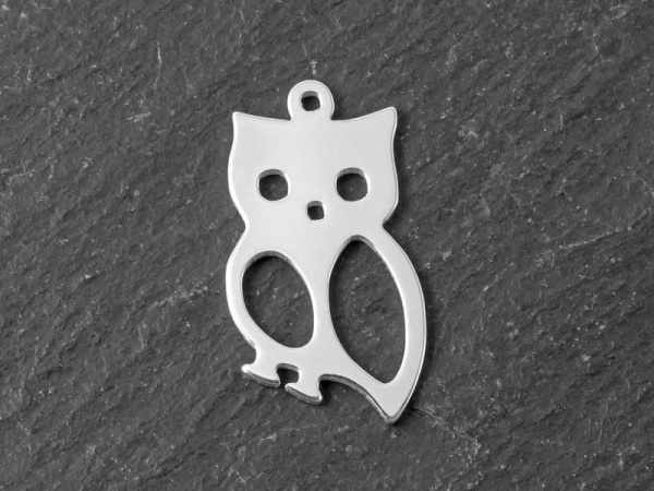 Sterling Silver Owl Pendant 18mm