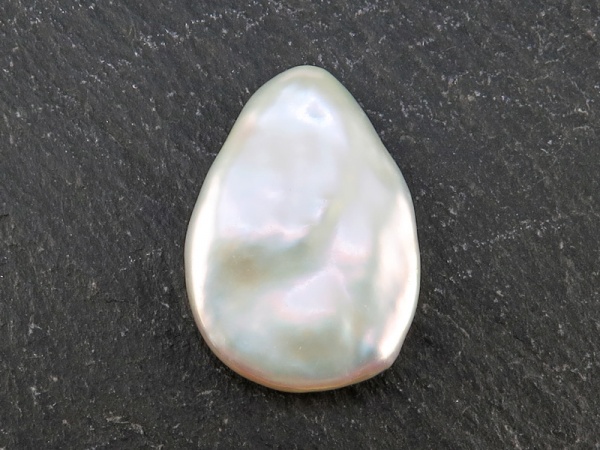 Freshwater Pearl Ivory Pear 20-22mm ~ Fully Drilled ~ SINGLE