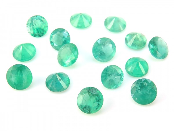 Emerald Faceted Round ~ Various Sizes