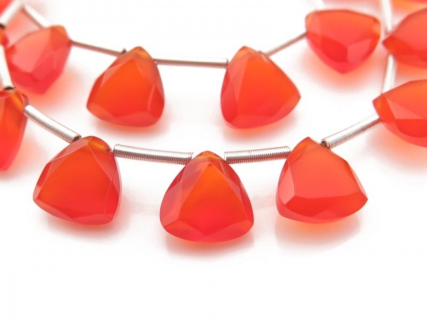 AAA Carnelian Faceted Trilliant Briolette 7.5-8mm ~ SINGLE
