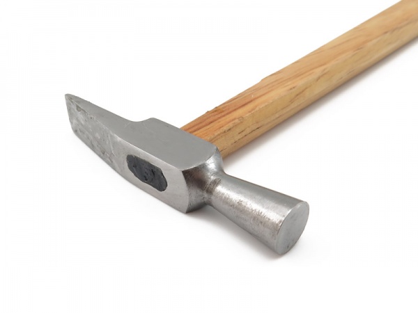 Lightweight Swiss Style Hammer