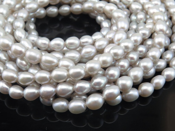 Freshwater Pearl Silver Grey Rice Beads ~ Various Sizes ~ 16'' Strand