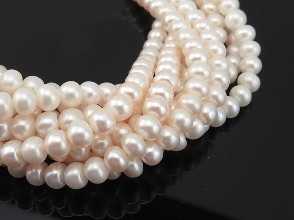 Freshwater Pearl Button Beads 7mm ~ 16'' Strand