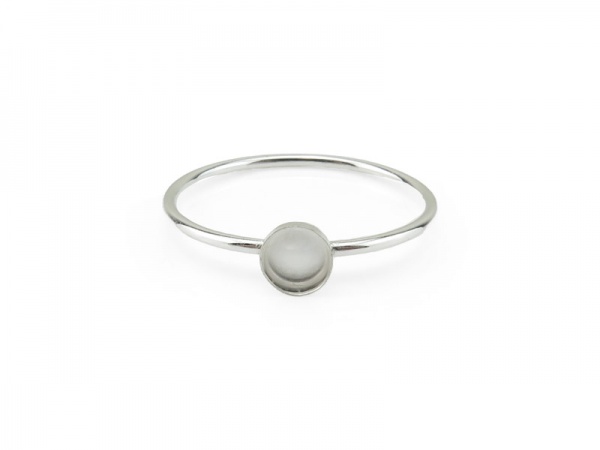 Sterling Silver Ring with Bezel Cup 4mm ~ Size N