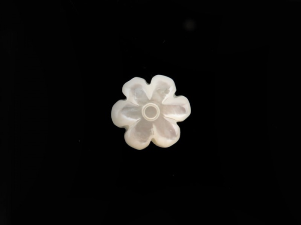 Mother of Pearl Flower Bead 9mm ~ SINGLE