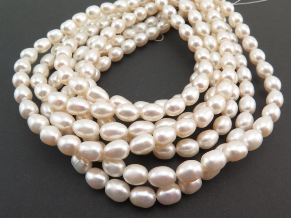 Freshwater Pearl Ivory Rice Beads 10mm ~ 16'' Strand