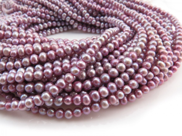 Freshwater Pearl Light Purple Potato Beads 4-4.5mm ~ 16'' Strand