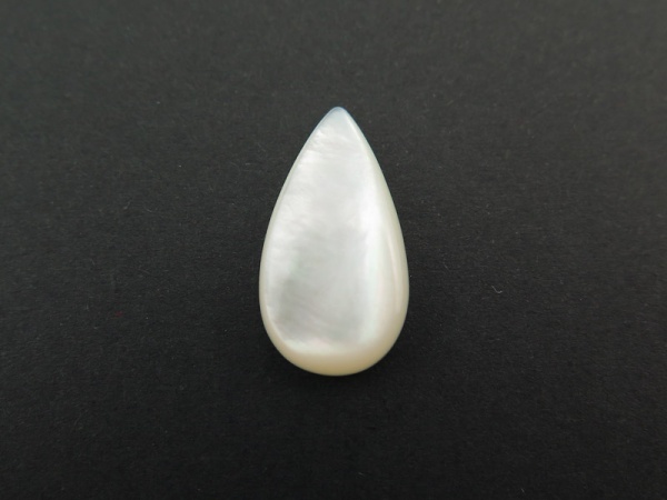 Mother of Pearl Pear Cabochon 21mm x 11mm