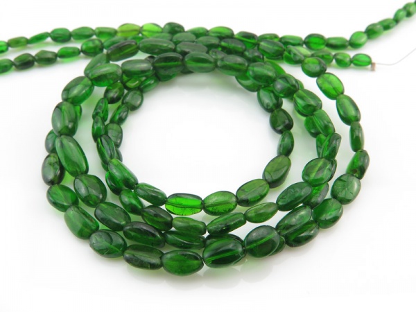 AA Chrome Diopside Smooth Oval Beads 5.5-9mm ~ 18'' Strand