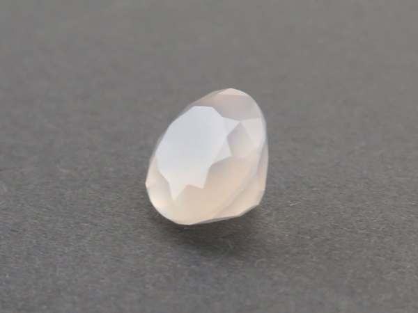 Scottish Chalcedony Faceted Round 10mm