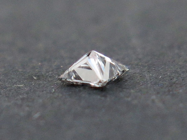Lab Grown White Diamond Faceted Princess 3mm