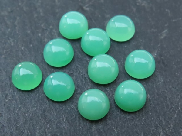 Chrysoprase Round Cabochon ~ Various Sizes