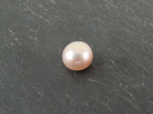 Freshwater Pearl Peach Button ~ Various Sizes ~ Half Drilled ~ SINGLE