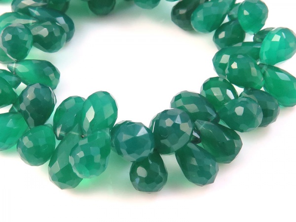 AA+ Green Onyx Faceted Teardrop Briolettes 9-10mm ~ 8'' Strand