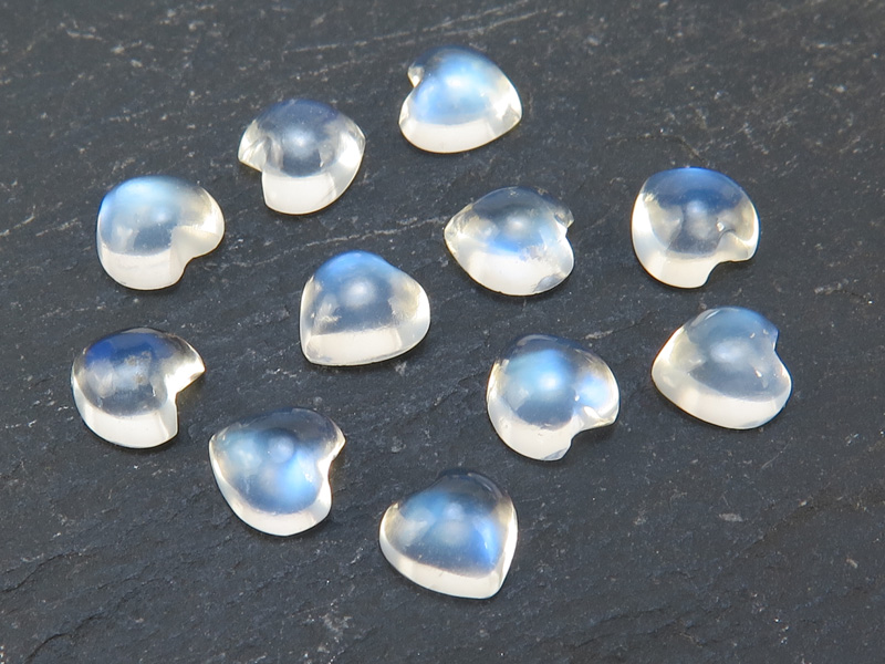 Blue Moonstone Heart Cabochon 5mm