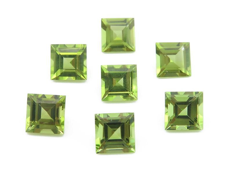 Peridot Faceted Square ~ Various Sizes