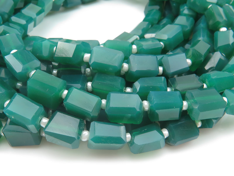 AA Green Onyx Faceted Nugget Beads 8-9mm ~ 13'' Strand
