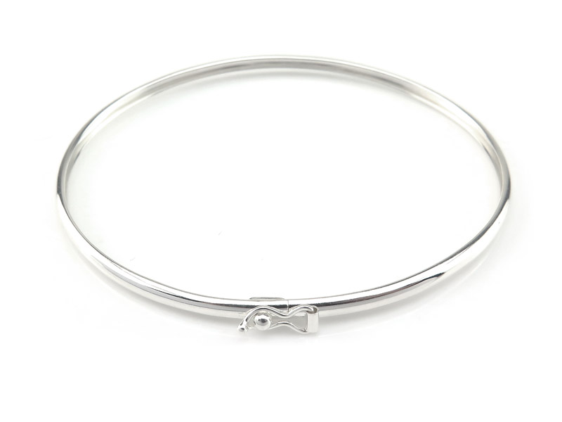 Sterling Silver Bangle with Clasp ~ 7.5''