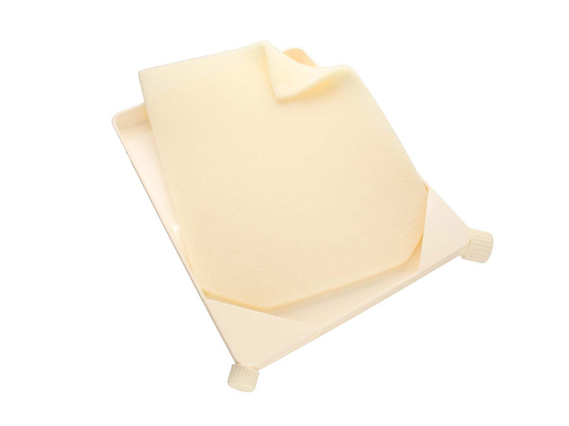 Large Funnel Tray with Mat