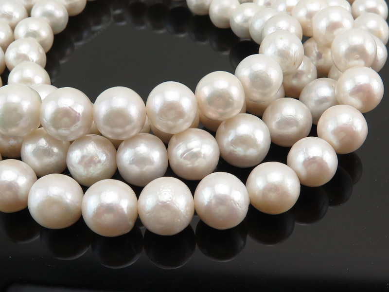 Freshwater Pearl Ivory Round Beads 11-12mm ~ 16'' Strand