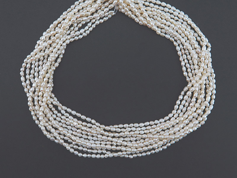 Freshwater Pearl Ivory Baroque Rice Beads 3.75-4.75mm ~ 15.5