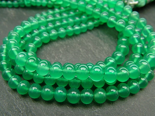 AAA Green Onyx Smooth Rondelles 3.25-5.25mm ~ 8.25'' Strand