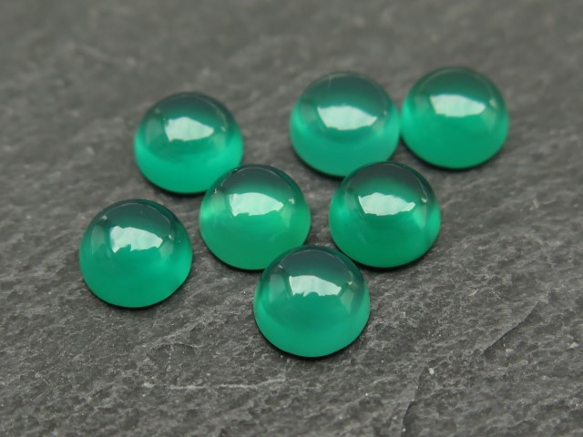 Green Onyx Round Cabochon ~ Various Sizes