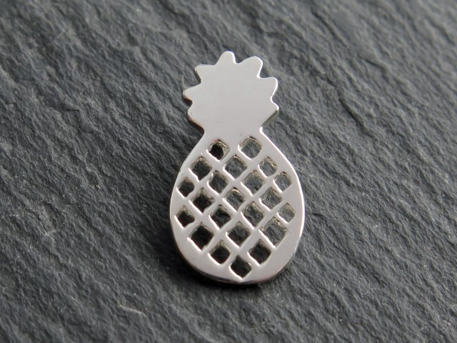 Sterling Silver Pineapple Pendant 18mm